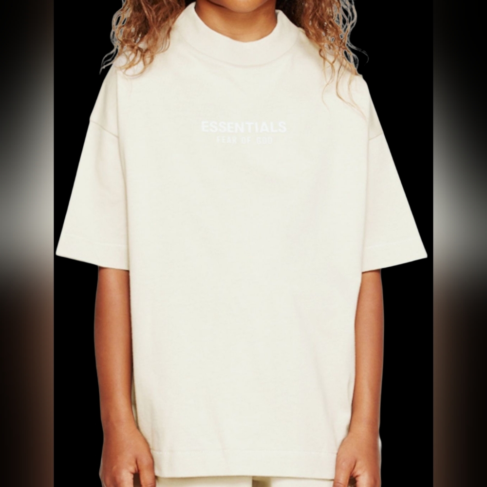 NWT Fear of God Essentials Kids Tee Cloud Sz 8